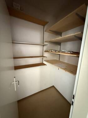 Abstellkammer - 
