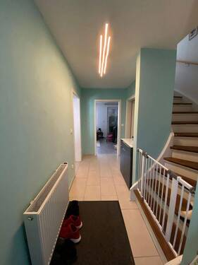 Flur EG - 4 Zimmer Reihenmittelhaus zum Kaufen in Augsburg
