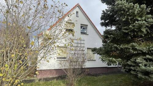 Einfamilienhaus - 1 Zimmer Einfamilienhaus in Laubusch