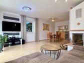 Wohn- und Esszimmer - 