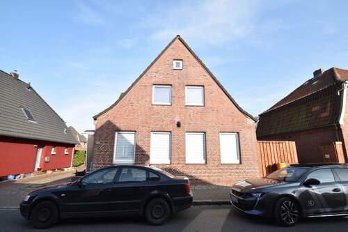 Ansicht - 1 Zimmer Mehrfamilienhaus, Wohnhaus zum Kaufen in Krempe