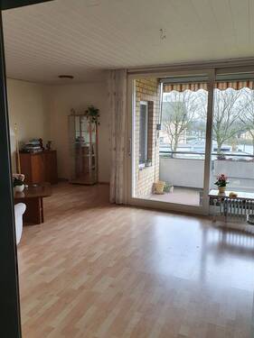 Wohnzimmer, Bild 1 - Etagenwohnung mit 81,60 m&sup2; in Itzehoe zum Kaufen