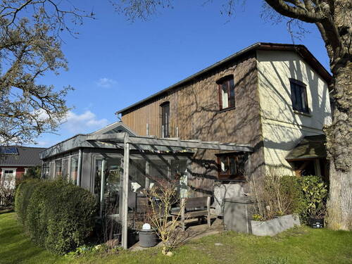 Südwestansicht - 1 Zimmer Mehrfamilienhaus, Wohnhaus in Niesgrau