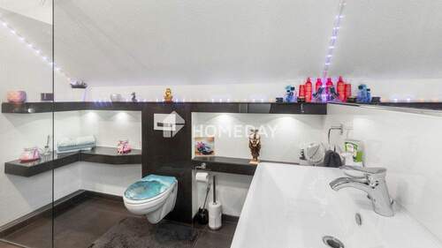 1. OG Badezimmer 1 - 