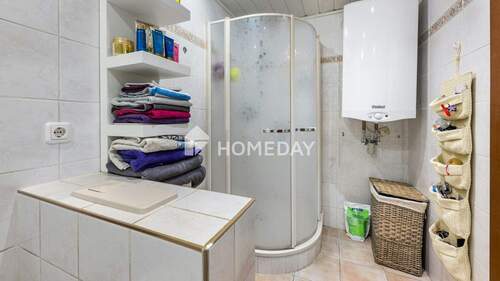 1. OG Badezimmer 2 - 