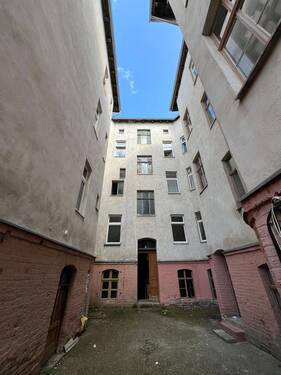 Objektansicht - 2 Zimmer Mehrfamilienhaus, Wohnhaus in Halle (Saale)