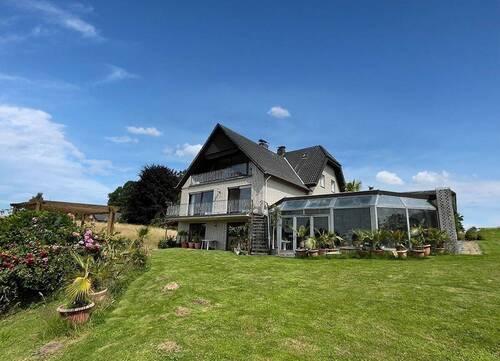 IMG_4294 Titel Kopie.jpg - Charmantes 1-2 Familienhaus 'Traumlage mit Fernsicht' 32257 Bünde