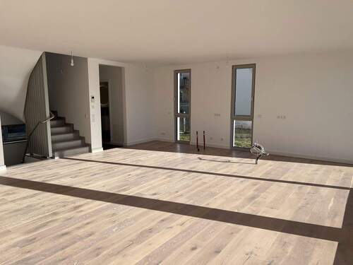 Koch-/Essbereich - 7 Zimmer Einfamilienhaus in München