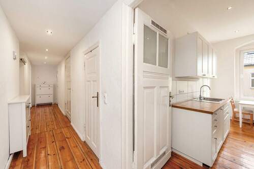 Flur - 4 Zimmer Etagenwohnung zum Kaufen in Berlin