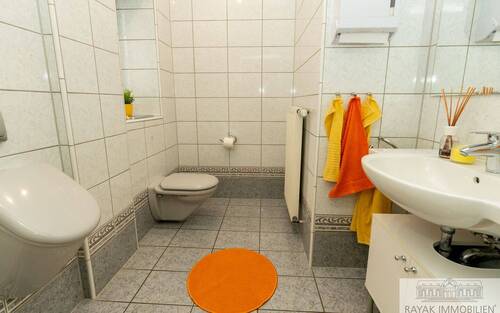 WC EG - 