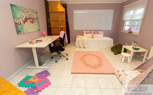 Kinderzimmer OG - 