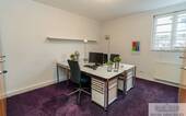 Büro 2 EG - Mehrfamilienhaus, Wohnhaus mit 226,70 m&sup2; in Düsseldorf Benrath zur Miete