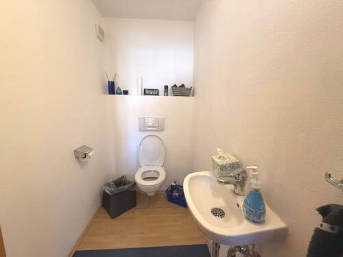 WC - 