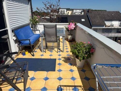 Balkon.jpg - Möblierte DG Wohnung mit toller Aussicht über Deidesheim