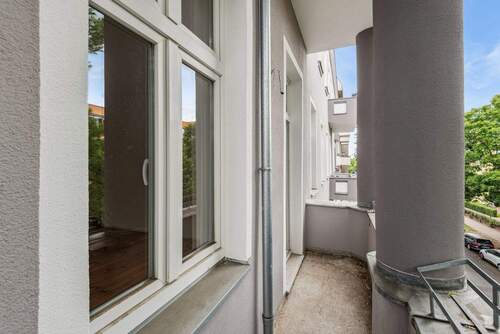 Balkon - Etagenwohnung mit 50,00 m² in Berlin zum Kaufen