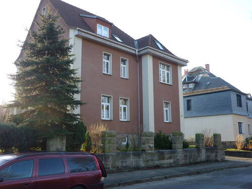 Straßenansicht - 3 Zimmer Etagenwohnung zur Miete in Reichenbach