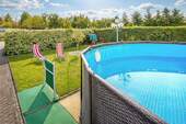 Pool - 4 Zimmer Bungalow in Neuruppin