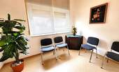 Wartezimmer im EG - 