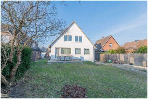 Rückansicht - 8 Zimmer Mehrfamilienhaus, Wohnhaus in Uetersen