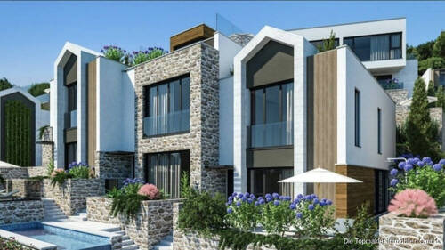 Bild 1 - Luxuriöser Townhouse mit Meerblick und Pool in Tivat