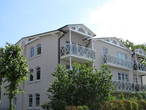 Aussenansicht-Rückansicht - 2 Zimmer Etagenwohnung zum Kaufen in Binz