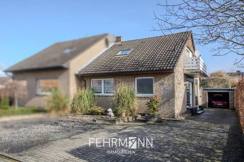 Außenansicht - 4 Zimmer Doppelhaushälfte zum Kaufen in Gronau (Westfalen) / Epe