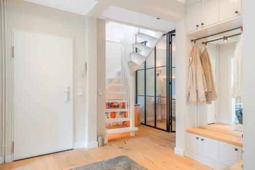 Eingangsbereich - Ruhig & idyllisch! Aufwendig sanierte Maisonettewohnung in Buchholz