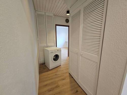 Vorderer Flur - 2 Zimmer Büro zur Miete in Bremen