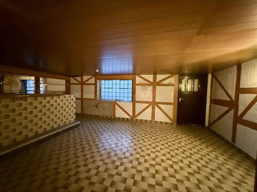 Partyraum im Keller - 