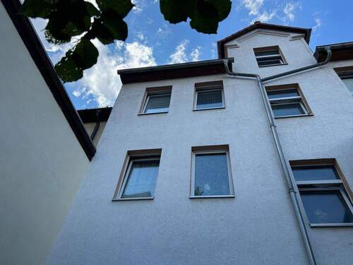 Objektansicht vom Hof - 1 Zimmer Etagenwohnung zur Miete in Halle (Saale)
