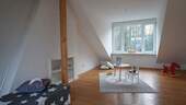 Im Dachgeschoss besonders viel Licht und Platz... - 