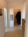 Einblick Flur/Garderobe - 