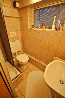 Duschbad im Souterrain - 