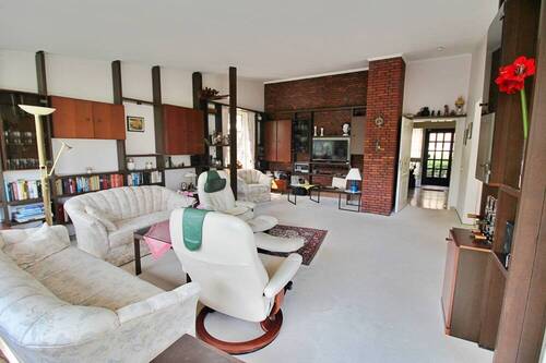 Blick zum Hauseingang - 