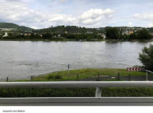 Aussicht vom Balkon - 4 Zimmer Etagenwohnung in Koblenz - Stolzenfels KRIPP