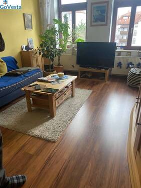 Wohnzimmer - Etagenwohnung mit 54,20 m² in Leipzig zum Kaufen