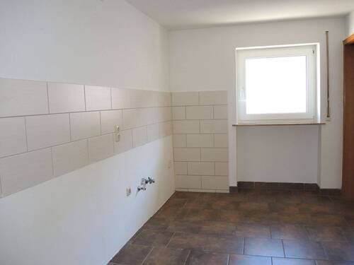 Küche - Zentral gelegene 3-Zimmer Wohnung mit ca. 84 m² Wohnfläche zu vermieten