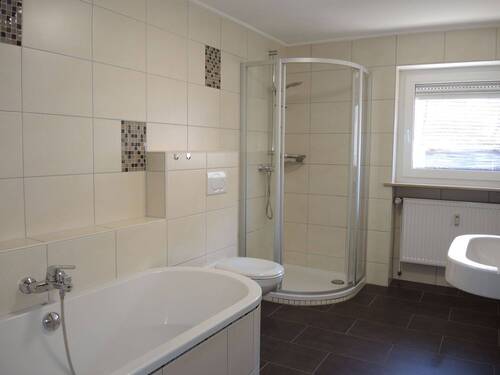 Badzimmer - 3 Zimmer Etagenwohnung zur Miete in Bad Brückenau