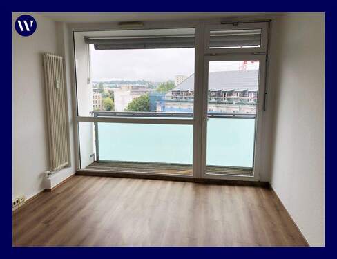 Wohnen/ Schlafen + Balkon - Im Herzen von Dresden: 1-Zi.-Apartment + Balkon mit Weitblick, Duschbad, Aufzug - kurze Wege zur Uni