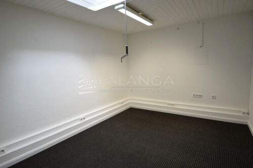 Behandlungszimmer Beispiel 1 - Büro in Budenheim zur Miete