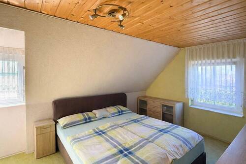 Schlafzimmer 1 - 