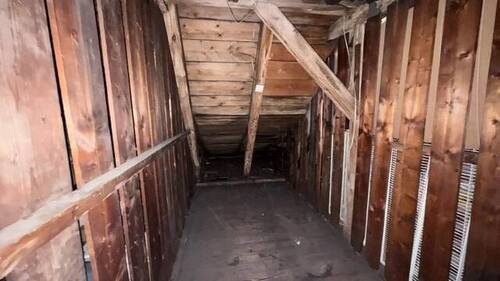 Dachbodenabteil - 