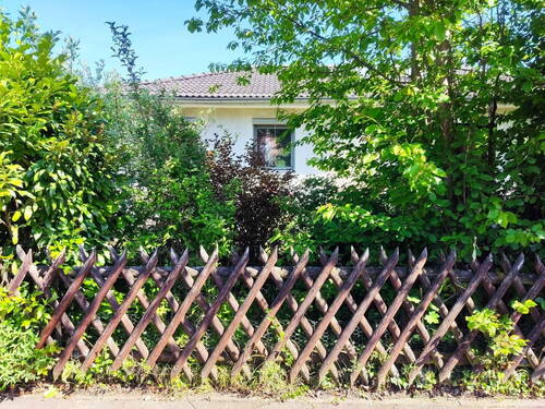 Aussenansicht - 9 Zimmer Einfamilienhaus zum Kaufen in Kitzingen