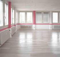 Büro o. Praxis 83 m² 2. OG Aufzug ideal für Beratung Behandlung mit Umkleiden Erbpacht - keine Wfl. - Eppelheim