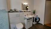 Badezimmer (2) (Weitwinkel) - 