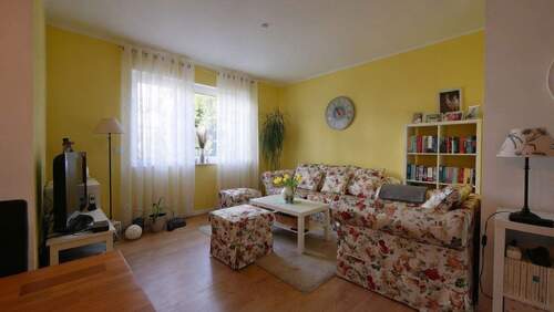 Wohnbereich (Weitwinkel) - 