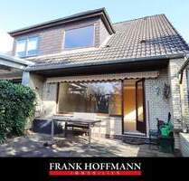 Doppelhaushälfte mit Vollkeller, großem Grundstück und Garage in Quickborn-Heide