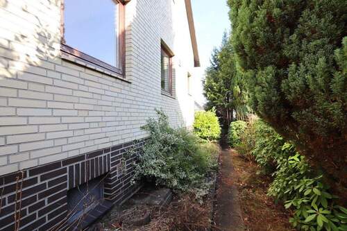 Seitenansicht - Doppelhaushälfte mit 108,00 m&sup2; in Quickborn zum Kaufen