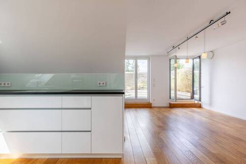 Essbereich - 4 Zimmer Etagenwohnung in München
