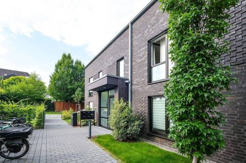 Barrierefreier Wohnungseingang - Schicke 2 Zimmer Gartenwohnung in ruhiger Wohnlage von Schlebusch!